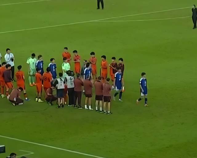 开云APP下载-中国U23赛后1举动获日本球迷大赞:中国足球没那么糟糕!