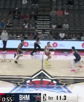开云体育-爆砍59分!NBA扣篮王麦克朗加冕G联赛历史得分王,球迷跪求转正
